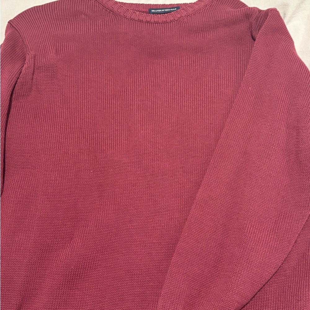 Brandy Melville Men's Burgundy Crewneck Sweater